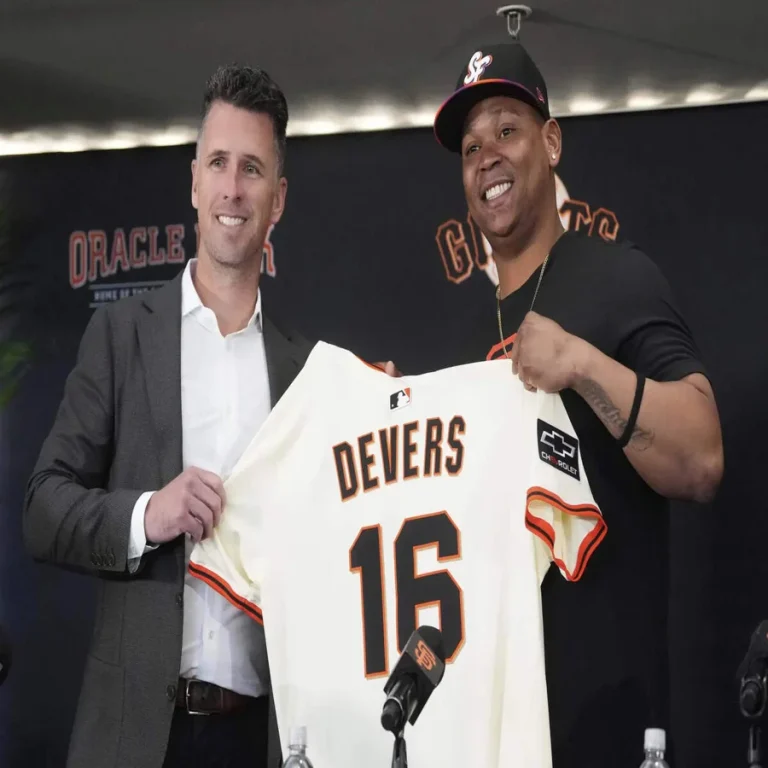 Rafael Devers joins Giants ready to play anywhere