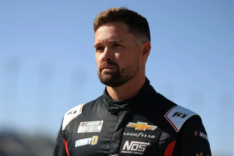 Ricky Stenhouse Jr threatens Carson Hocevar after Mexico incident