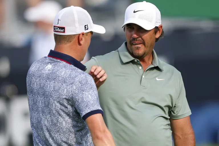 Rory McIlroy Tiger Woods US Open Comparison