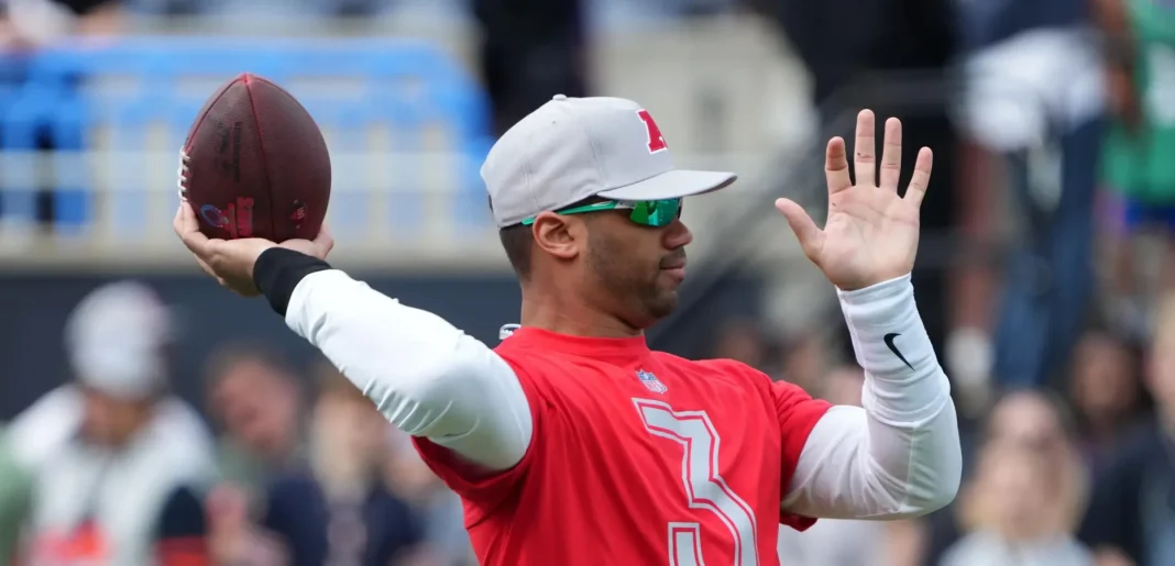 Russell Wilson and Jalin Hyatt deep threat connection Russell Wilson and Jalin Hyatt deep threat connection