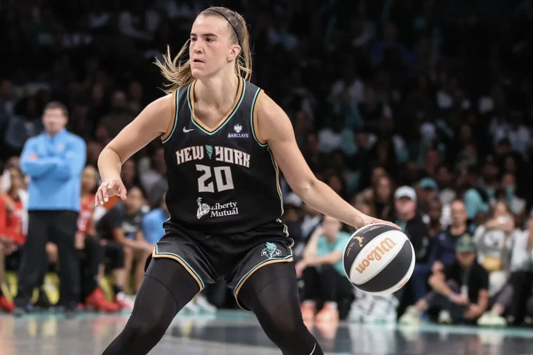 Sabrina Ionescu injury update