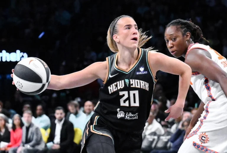 Sabrina Ionescu leads Liberty to historic win