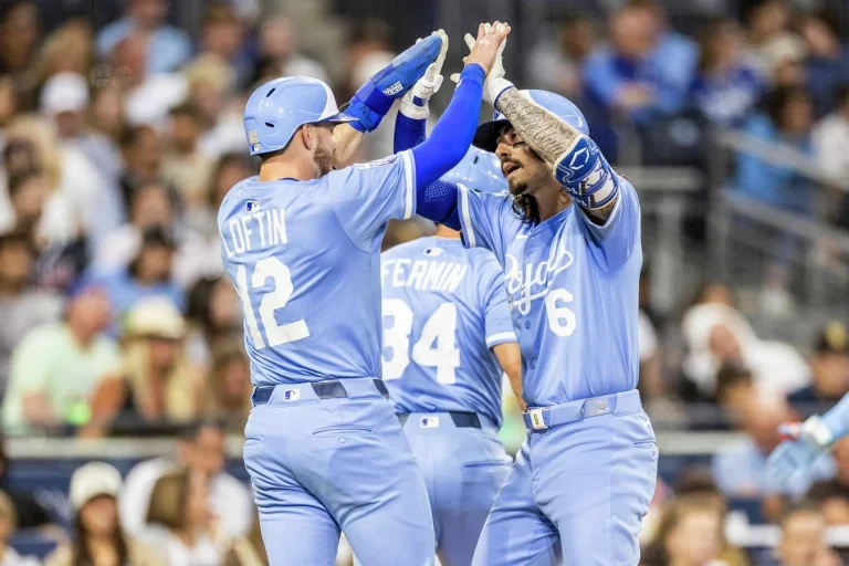 Salvador Perez June power surge