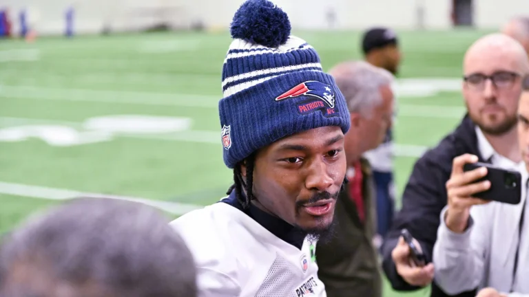 Stefon Diggs Patriots France Vacation