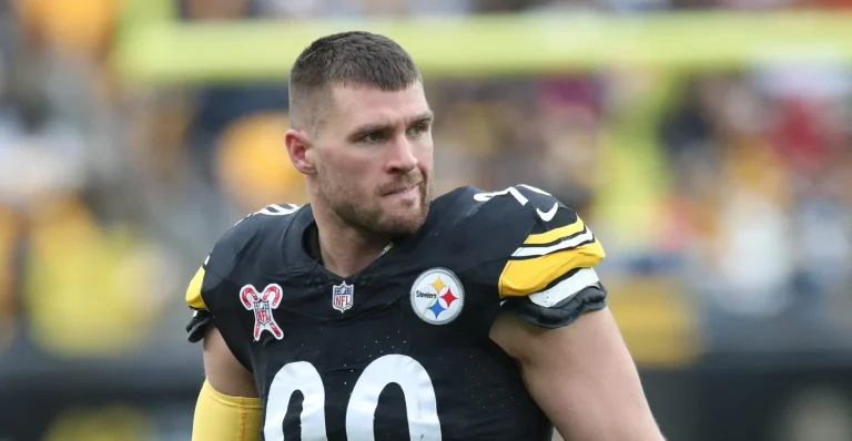 T.J. Watt highest-paid defensive player contract