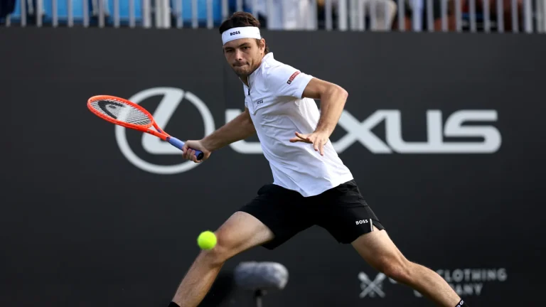 Taylor Fritz Eastbourne semifinals advance
