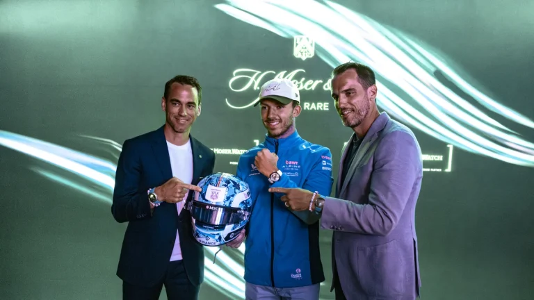 Tiger Woods Accused of Vanishing by Roger Federer: Inside the $550M Friendship Rift Revealed Tiger Woods Accused of Vanishing by Roger Federer: Inside the $550M Friendship Rift Revealed