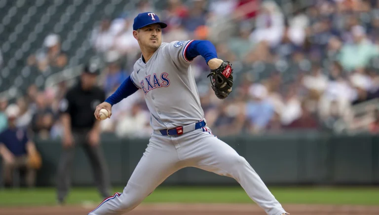 Tyler Mahle shoulder injury impacts Rangers winning streak