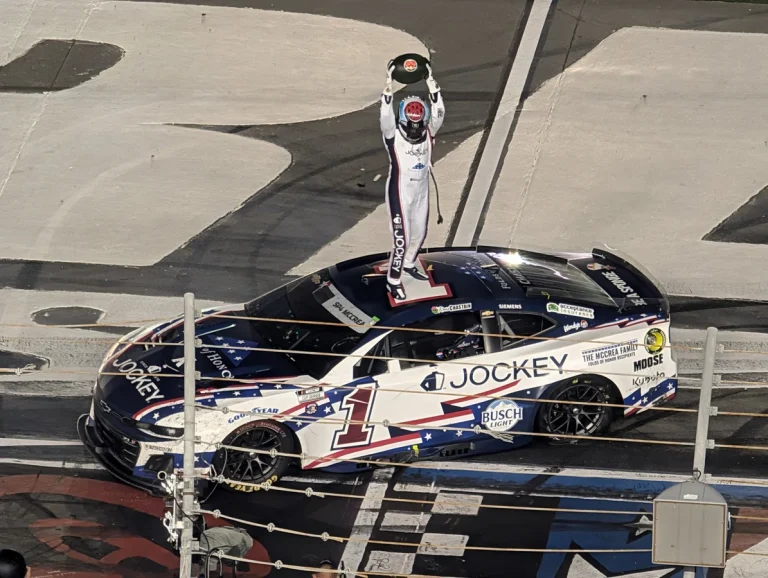 Tyler Reddick welcomes new family member 2025