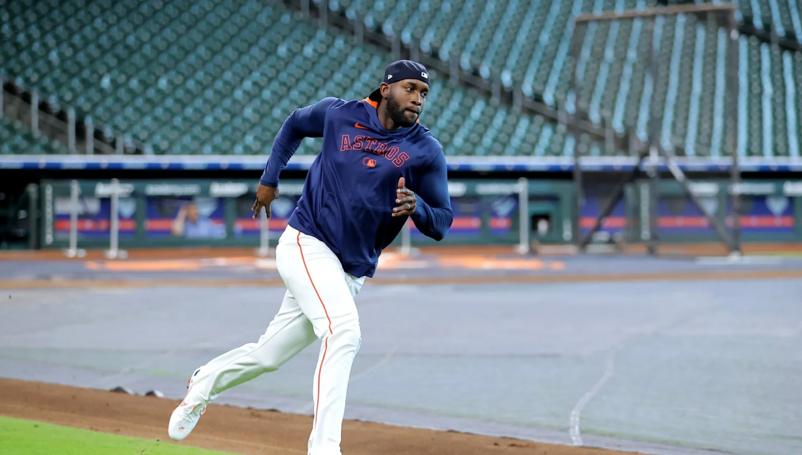 Yordan Alvarez return boosts Astros playoff hopes