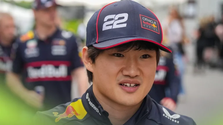 Yuki Tsunoda challenging Max Verstappen at Red Bull