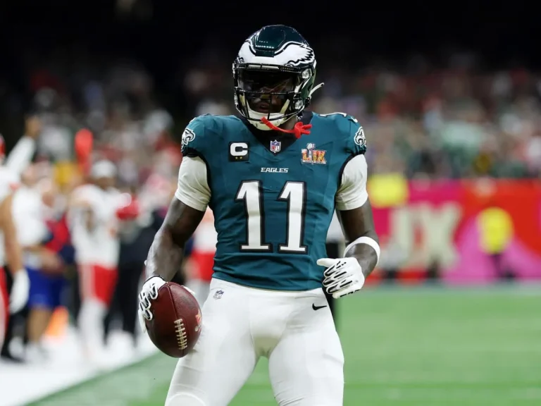 A.J. Brown Eagles 2025