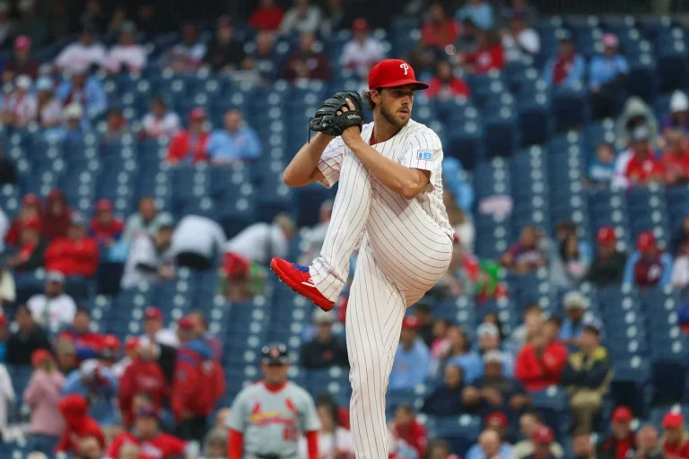 Aaron Nola Phillies 2025 update