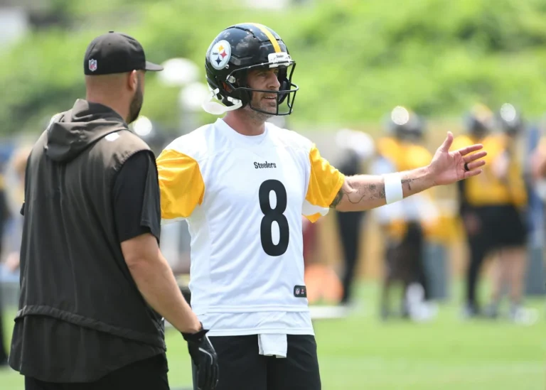 Aaron Rodgers Steelers offseason moves