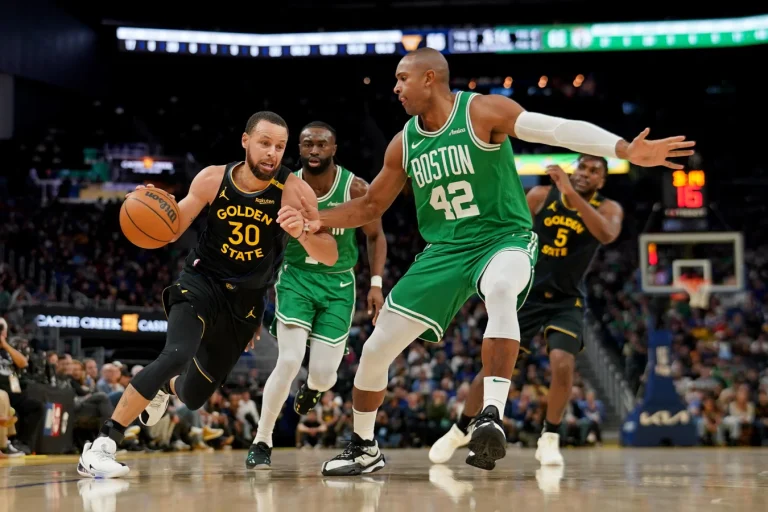 Al Horford Warriors frontcourt options