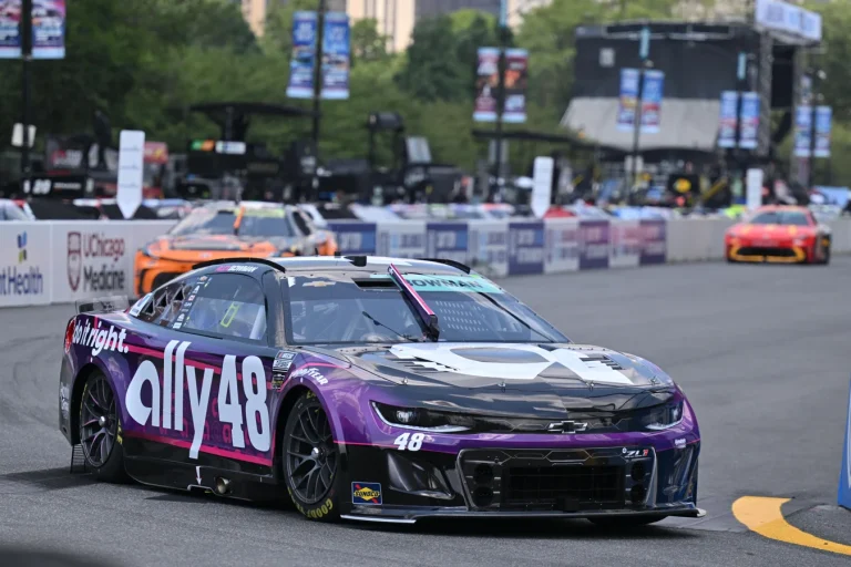 Alex Bowman Chicago Street Race