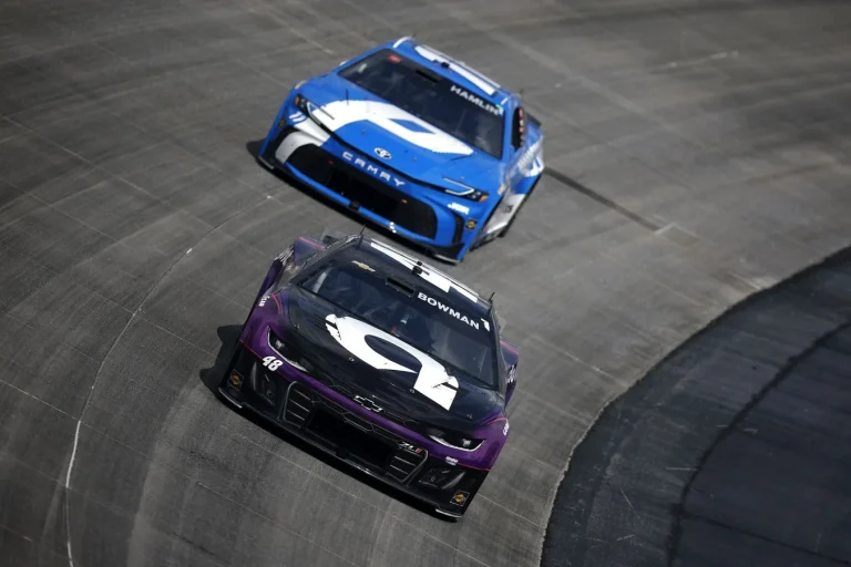 Alex Bowman NASCAR playoff battle