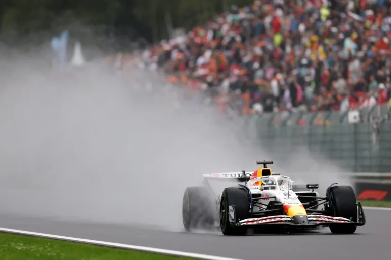 Alonso F1 visibility spray solution