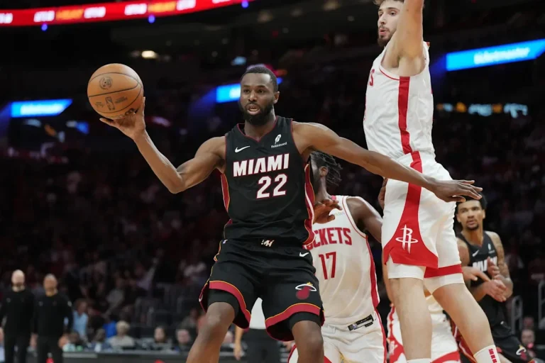 Andrew Wiggins Lakers trade target