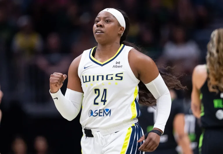 Arike Ogunbowale WNBA standout