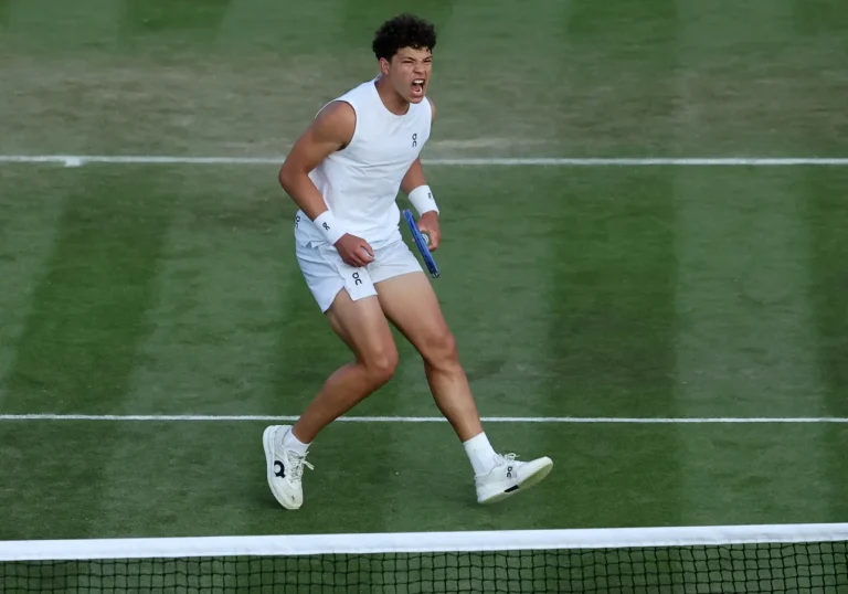 Ben Shelton Wimbledon Match Chaos