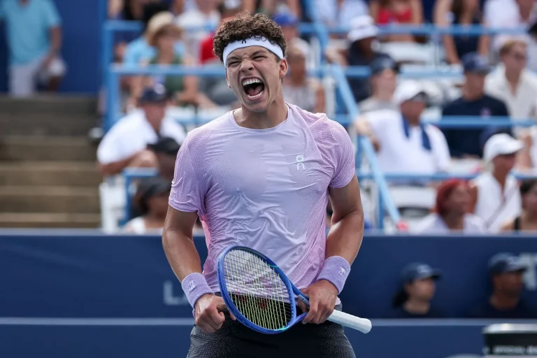 Ben Shelton rising tennis star