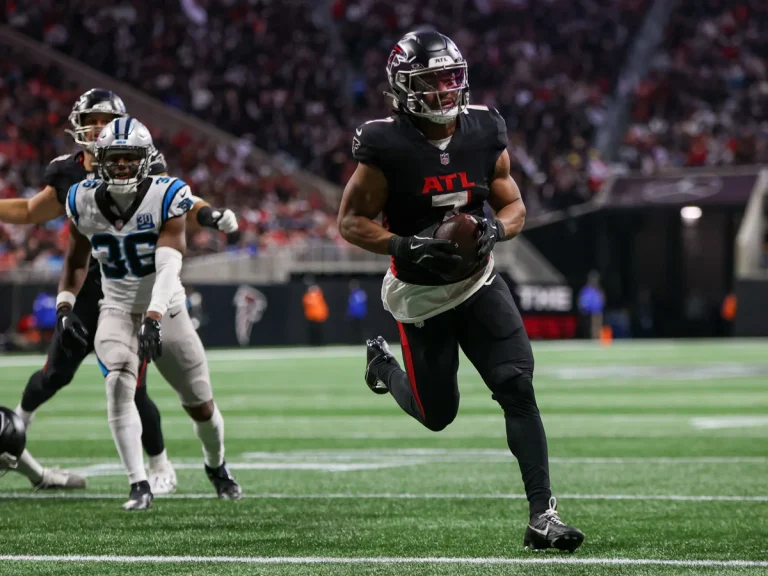 Bijan Robinson recovery techniques NFL