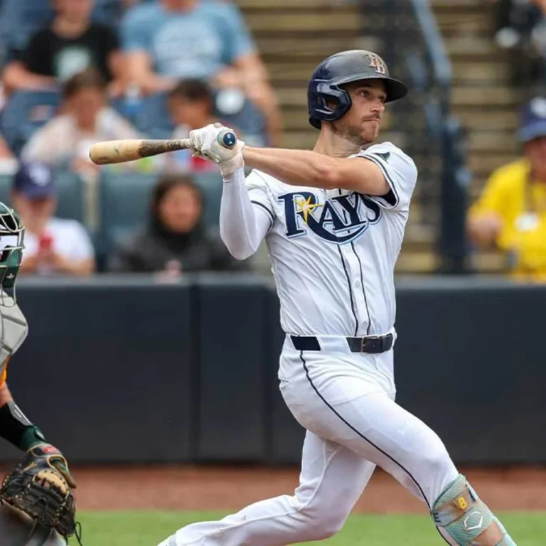 Brandon Lowe Astros left-handed addition