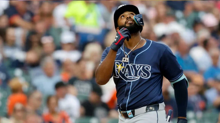 Brandon Lowe trade deadline decision