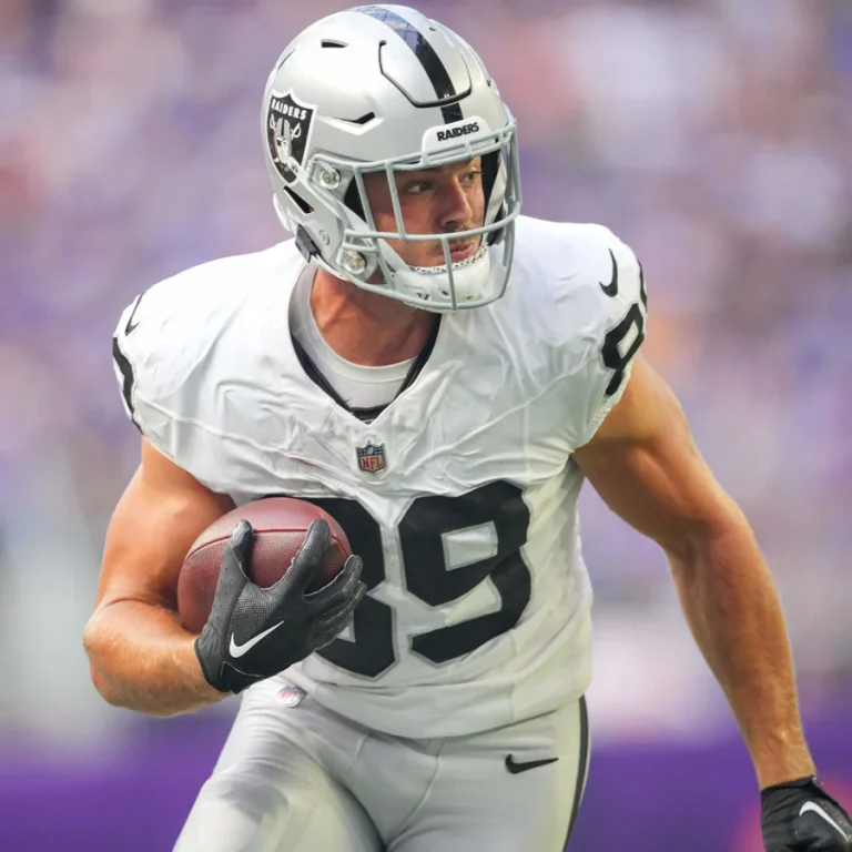 Brock Bowers NFL Insider News