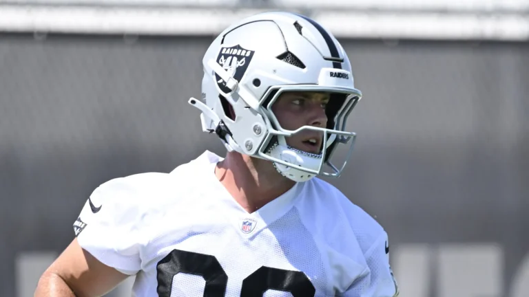 Brock Bowers Raiders rookie goal