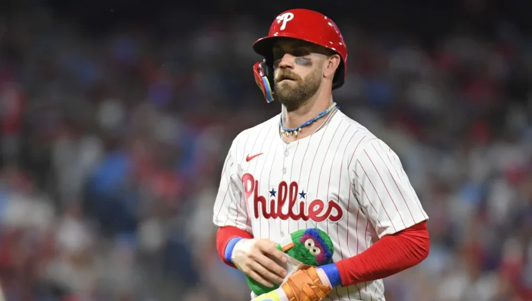 Bryce Harper trade deadline dilemma