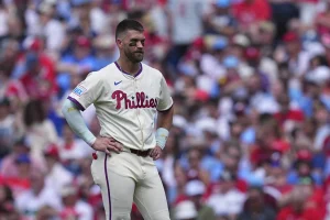 Bryce Harper Willing to Switch Positions if Phillies Land Two-Time All-Star Bat at Trade Deadline