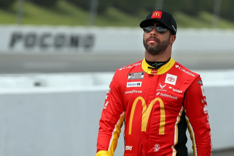 Bubba Wallace Chicago race behavior