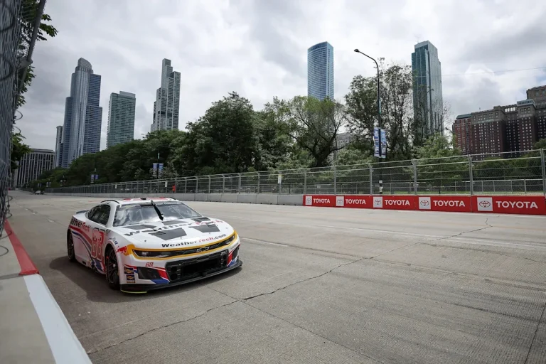 Bubba Wallace NASCAR Chicago Battle