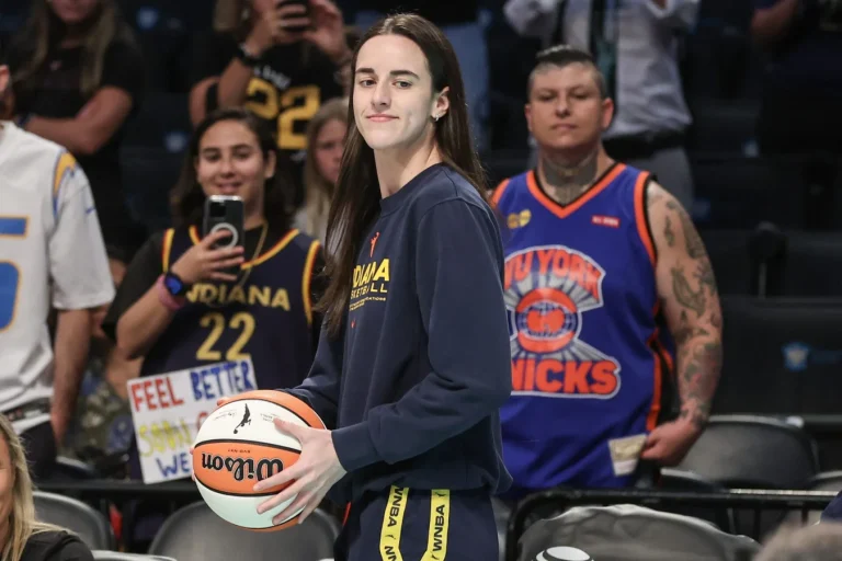 Caitlin Clark WNBA Superstar Sparks Fierce Debate After Serena Williams Comparison Ignites Fan Backlash Caitlin Clark WNBA Superstar Sparks Fierce Debate After Serena Williams Comparison Ignites Fan Backlash