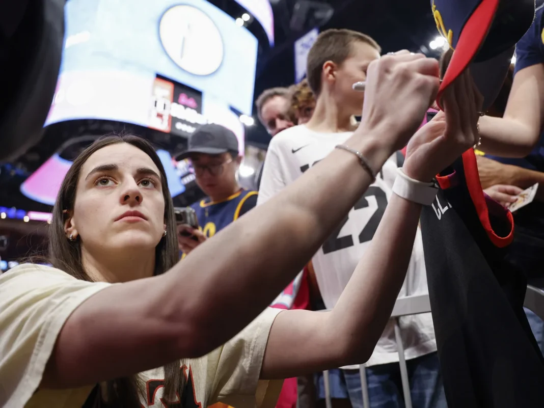 Caitlin Clark basketball fan admiration Caitlin Clark basketball fan admiration