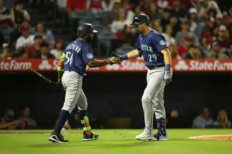 Cal Raleigh AL MVP frontrunner