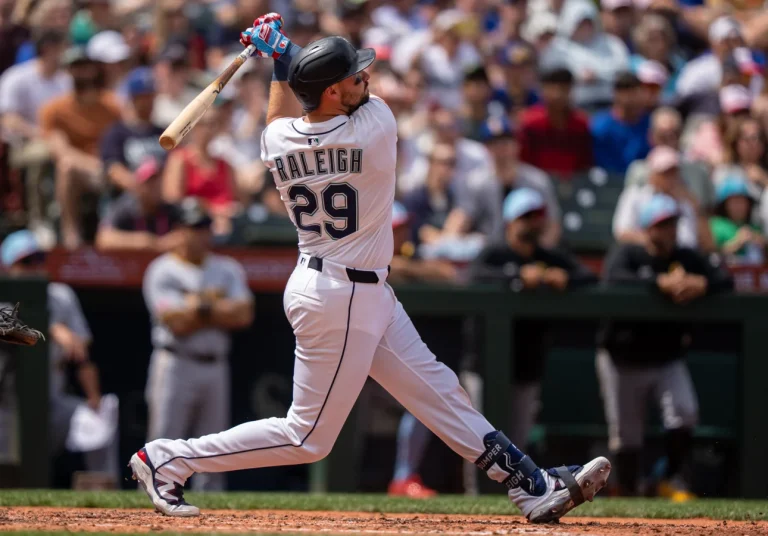 Cal Raleigh MLB Home Run Odds