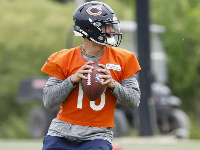 Caleb Williams Bears training camp