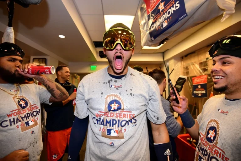 Carlos Correa Astros Reunion