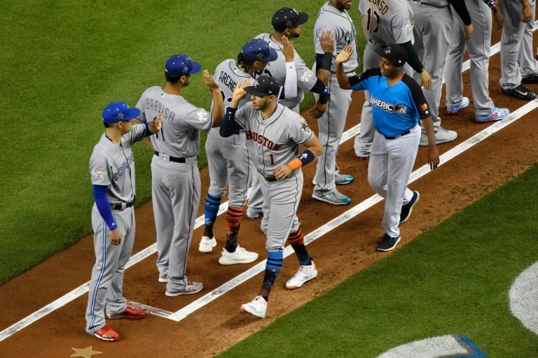 Carlos Correa Astros trade reunion