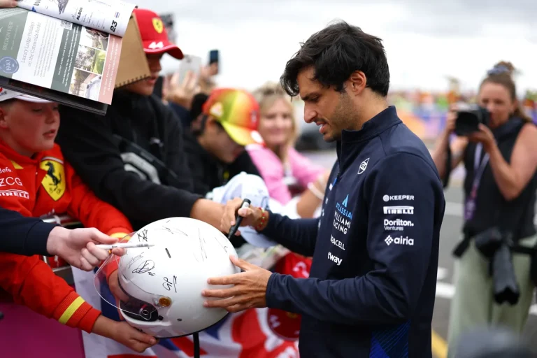 Carlos Sainz British GP collision