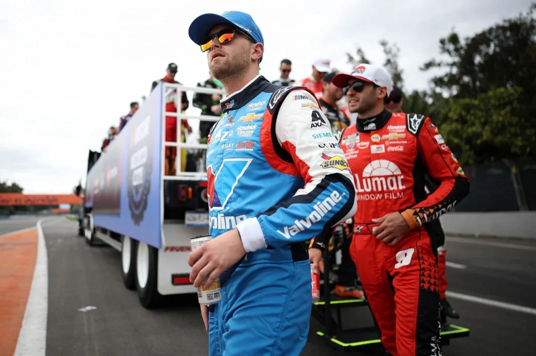 Chase Elliott NASCAR points system