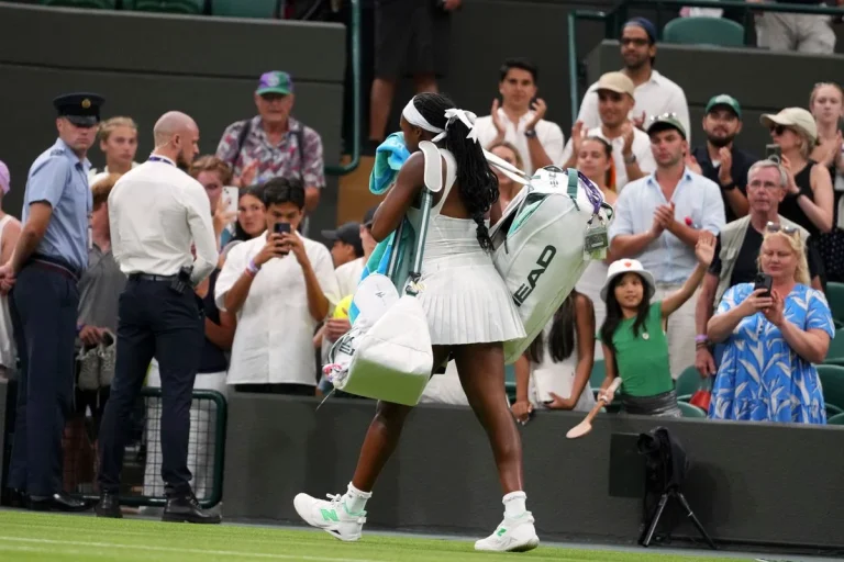 Aryna Sabalenka Channels Coco Gauff’s Wimbledon Crowd Strategy to Silence Centre Court Roar Aryna Sabalenka Channels Coco Gauff’s Wimbledon Crowd Strategy to Silence Centre Court Roar