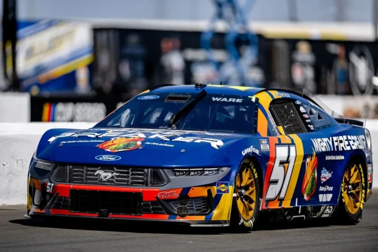 Cody Ware NASCAR pit crew suspension