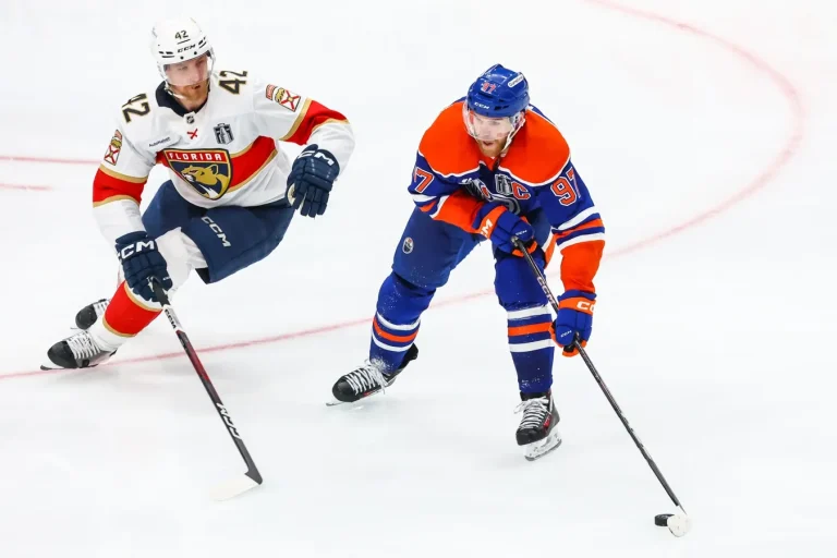 Connor McDavid Oilers contract extension