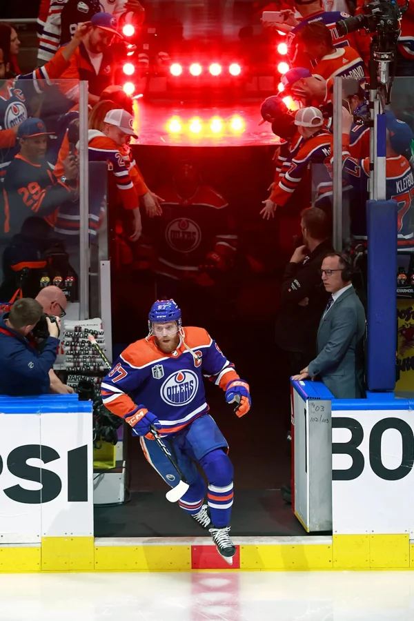 Connor McDavid playoff assist record