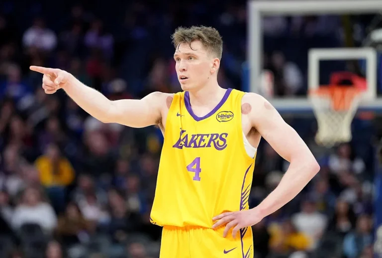 Dalton Knecht Lakers offseason development