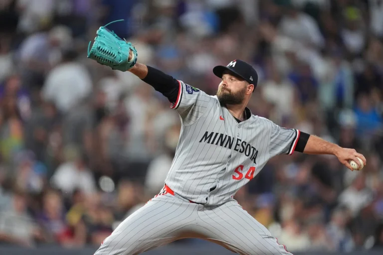 Danny Coulombe Texas Rangers Trade